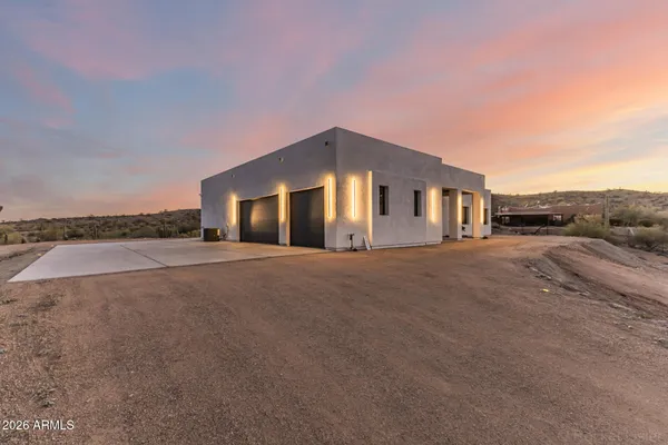 $1,175,000 | 7253 West Avram Place, San Tan Valley, AZ 85144