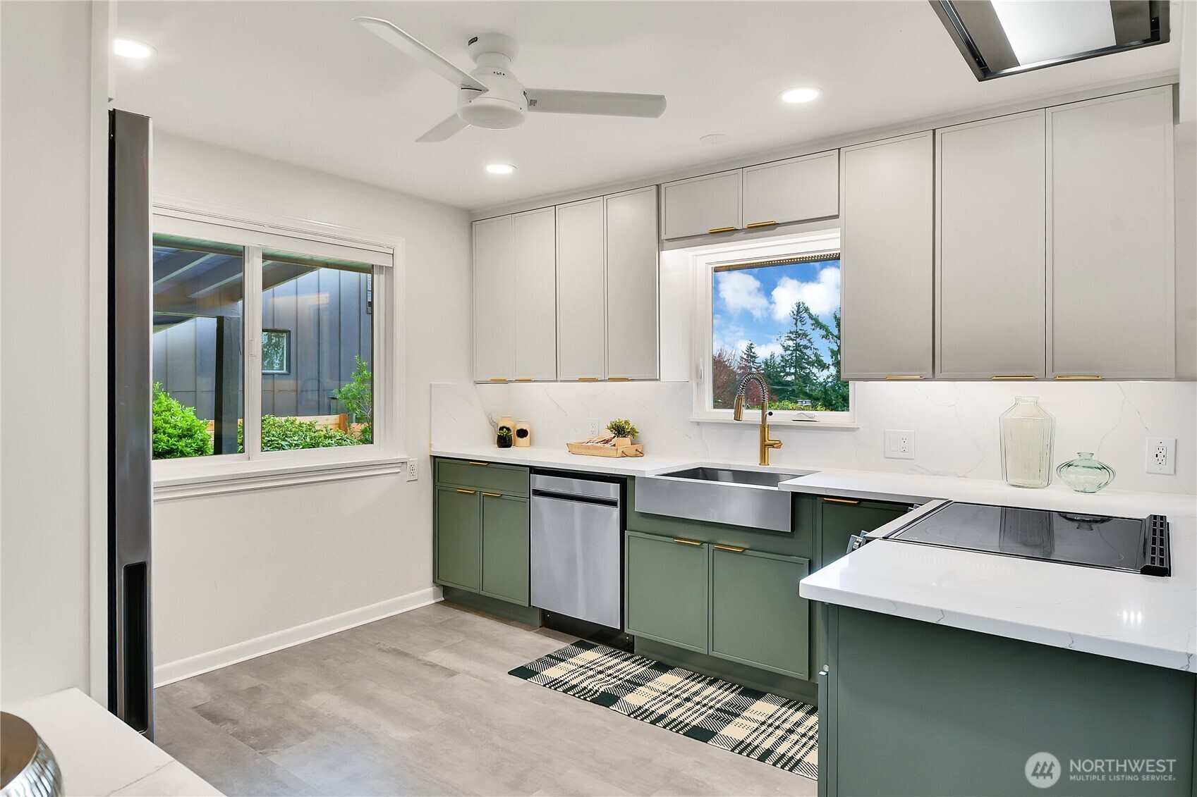 7247 36th Avenue Southwest Seattle, WA 98126 - Photo 16 of 29