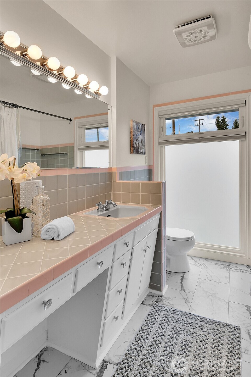 7247 36th Avenue Southwest Seattle, WA 98126 - Photo 18 of 29
