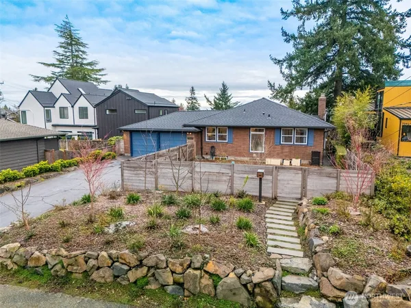 $1,395,000 | 7247 36th Avenue Southwest, Seattle, WA 98126