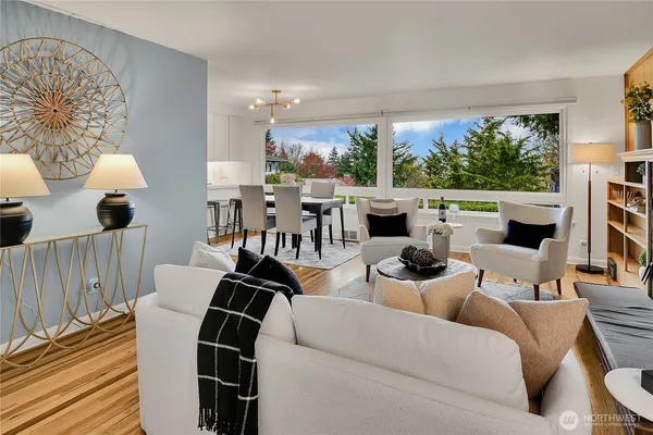 $1,395,000 | 7247 36th Avenue Southwest, Seattle, WA 98126