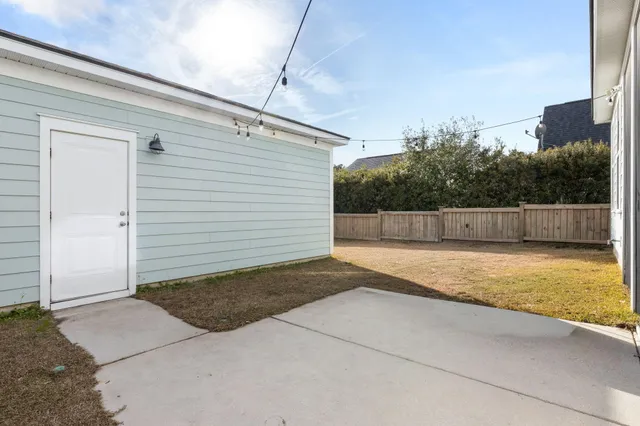 $665,000 | 203 Bright Leaf Loop, Summerville, SC 29486