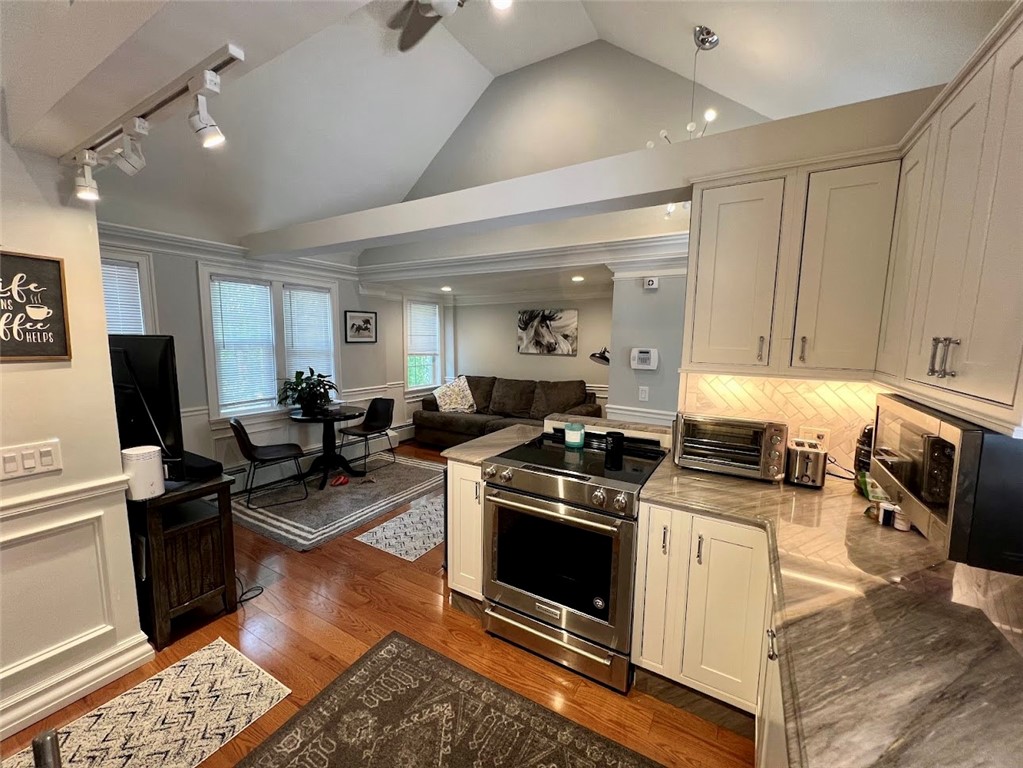 9 Old Jenckes Hill Road, Unit 3 Lincoln, RI 02865 - Photo 12 of 47