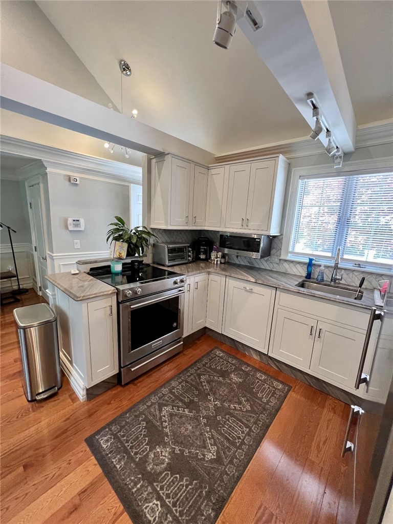 9 Old Jenckes Hill Road, Unit 3 Lincoln, RI 02865 - Photo 8 of 47