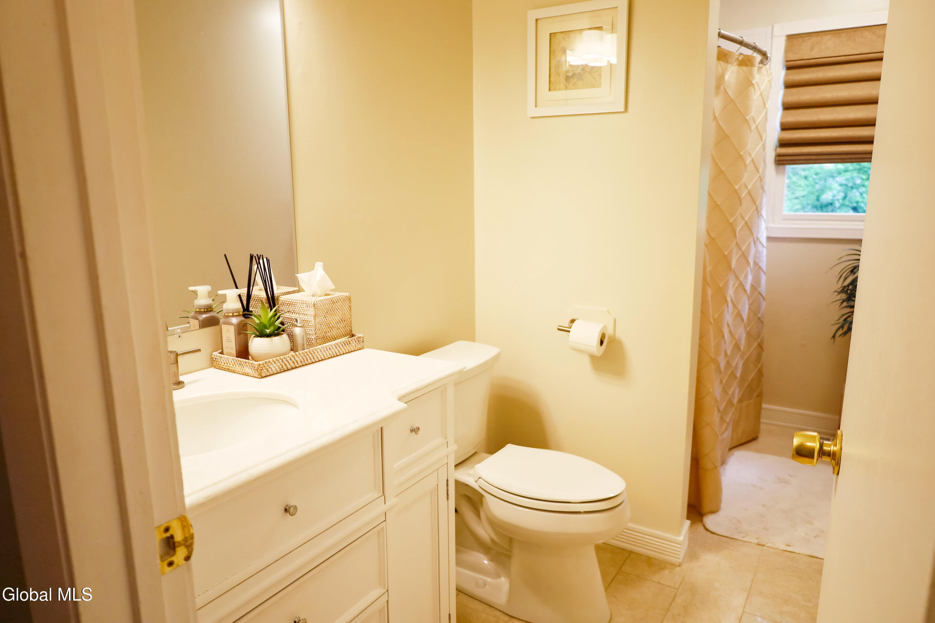 1081 Shave Road Schenectady, NY 12303 - Photo 11 of 26 BA2-2