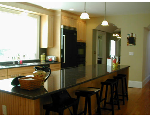 96 Marbleridge Road North Andover, MA 01845 - Photo 10 of 11 Gallery Image 10