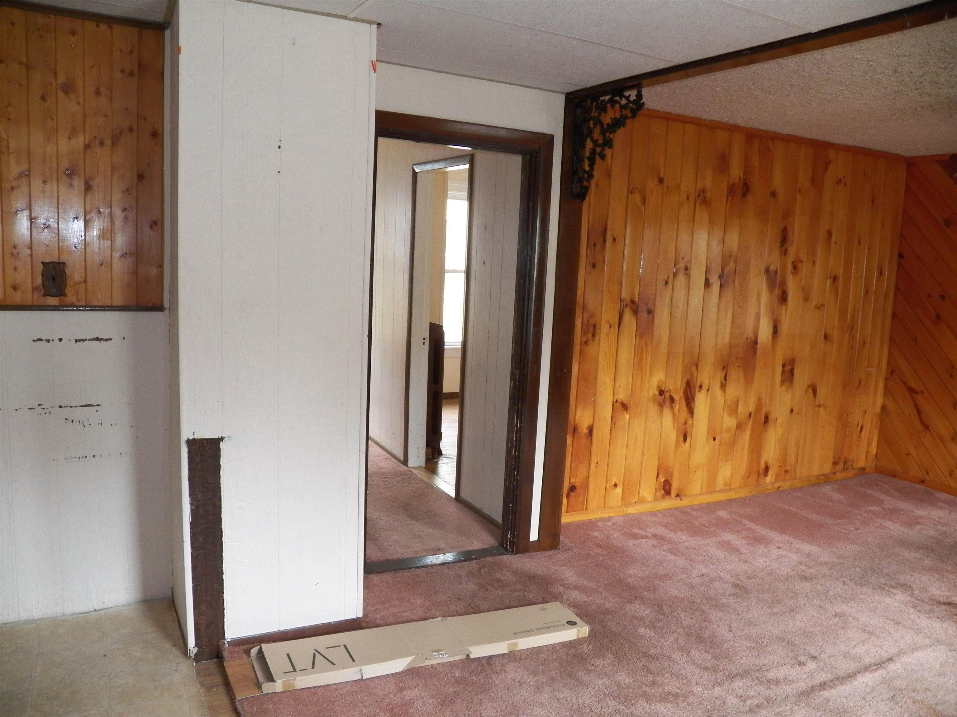 437 Willard Street Berlin, NH 03570 - Photo 14 of 42