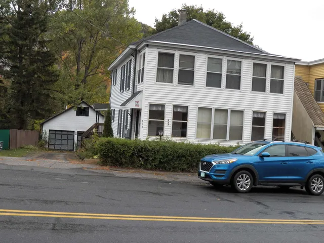 $165,000 | 437 Willard Street, Berlin, NH 03570