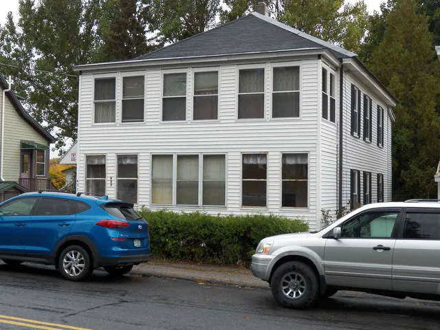 $165,000 | 437 Willard Street, Berlin, NH 03570