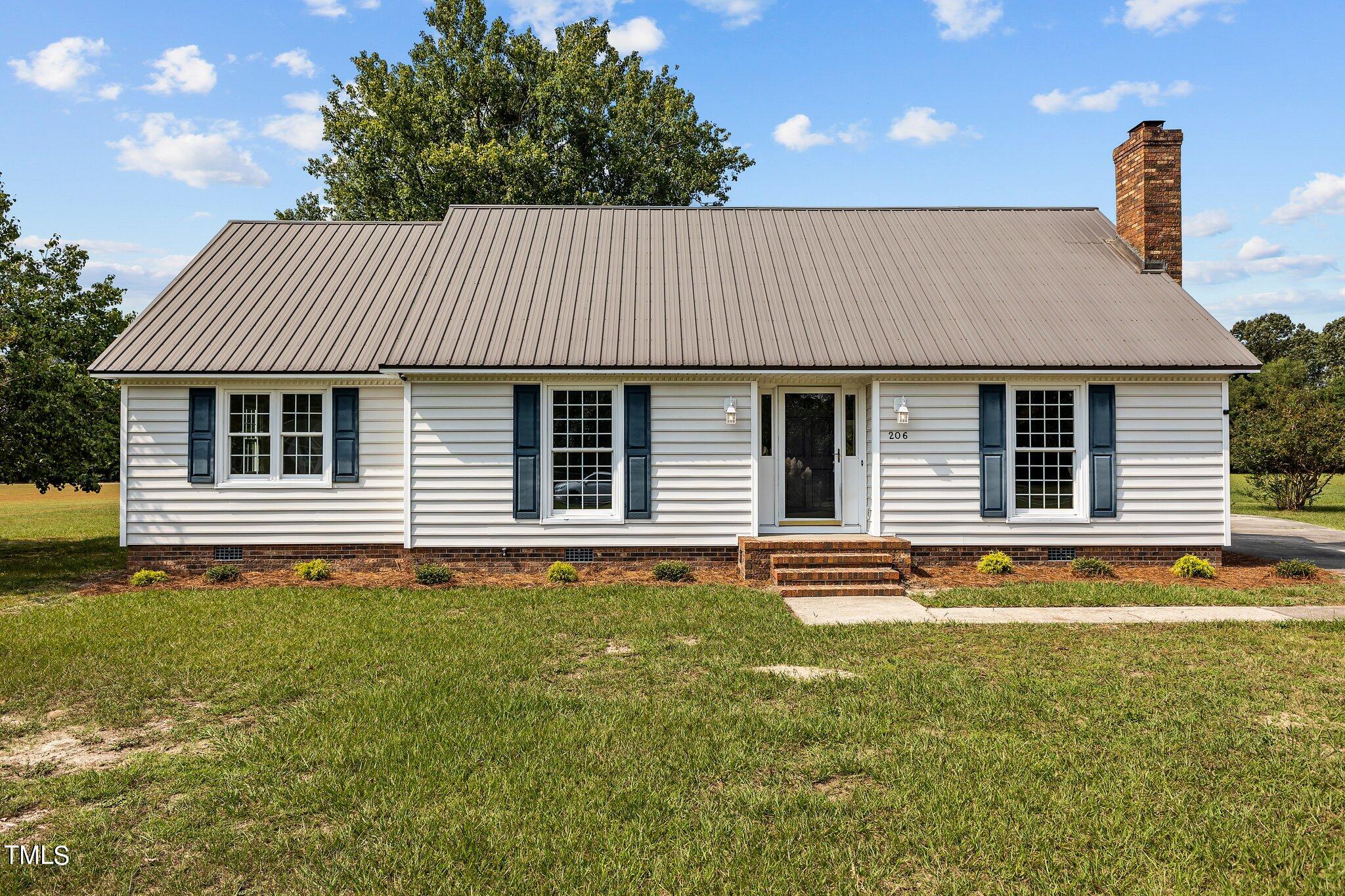 206 Cromartie Road Elizabethtown, NC 28337 - Photo 34 of 38 1-web-or-mls-AZ3A2833