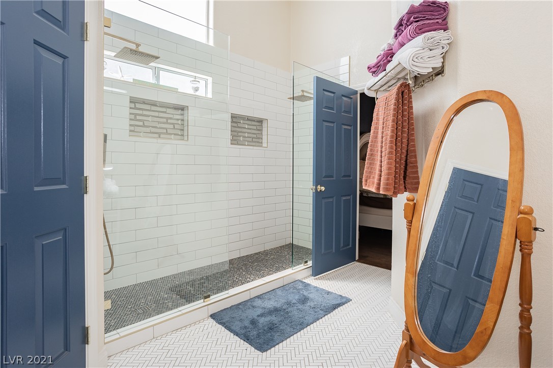 819 Coastal Beach Road Henderson, NV 89002 - Photo 30 of 42 Gallery Image 30