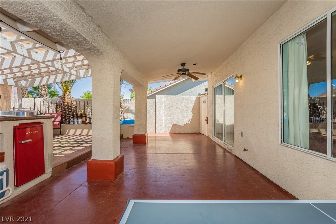 819 Coastal Beach Road Henderson, NV 89002 - Photo 37 of 42 Gallery Image 37
