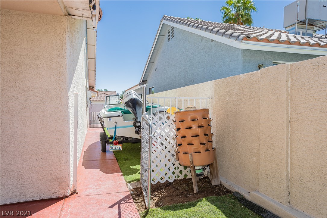 819 Coastal Beach Road Henderson, NV 89002 - Photo 39 of 42 Gallery Image 39