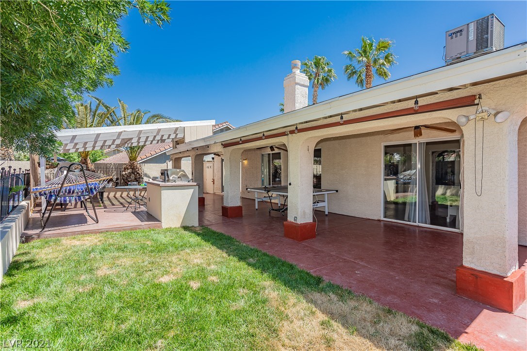819 Coastal Beach Road Henderson, NV 89002 - Photo 40 of 42 Gallery Image 40