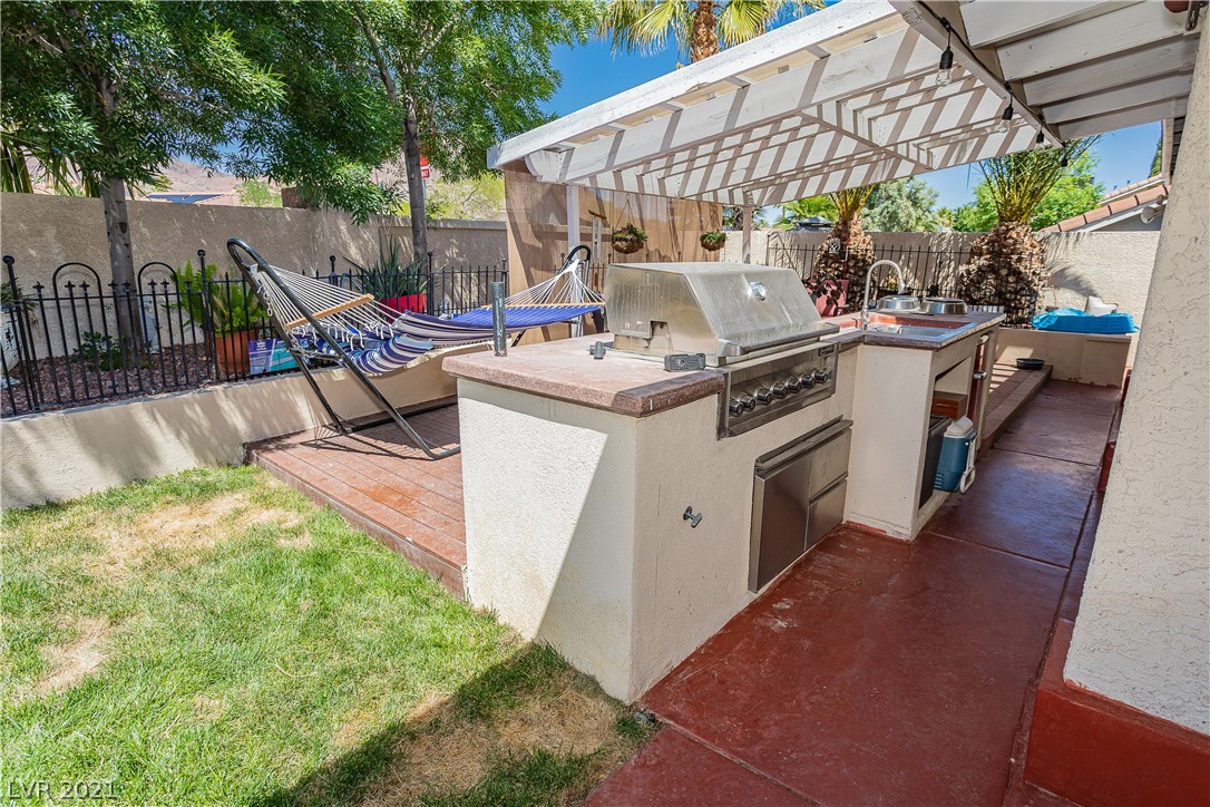 819 Coastal Beach Road Henderson, NV 89002 - Photo 41 of 42 Gallery Image 41