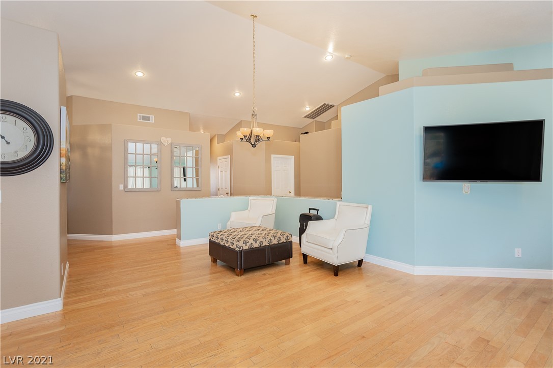 819 Coastal Beach Road Henderson, NV 89002 - Photo 10 of 42 Gallery Image 10