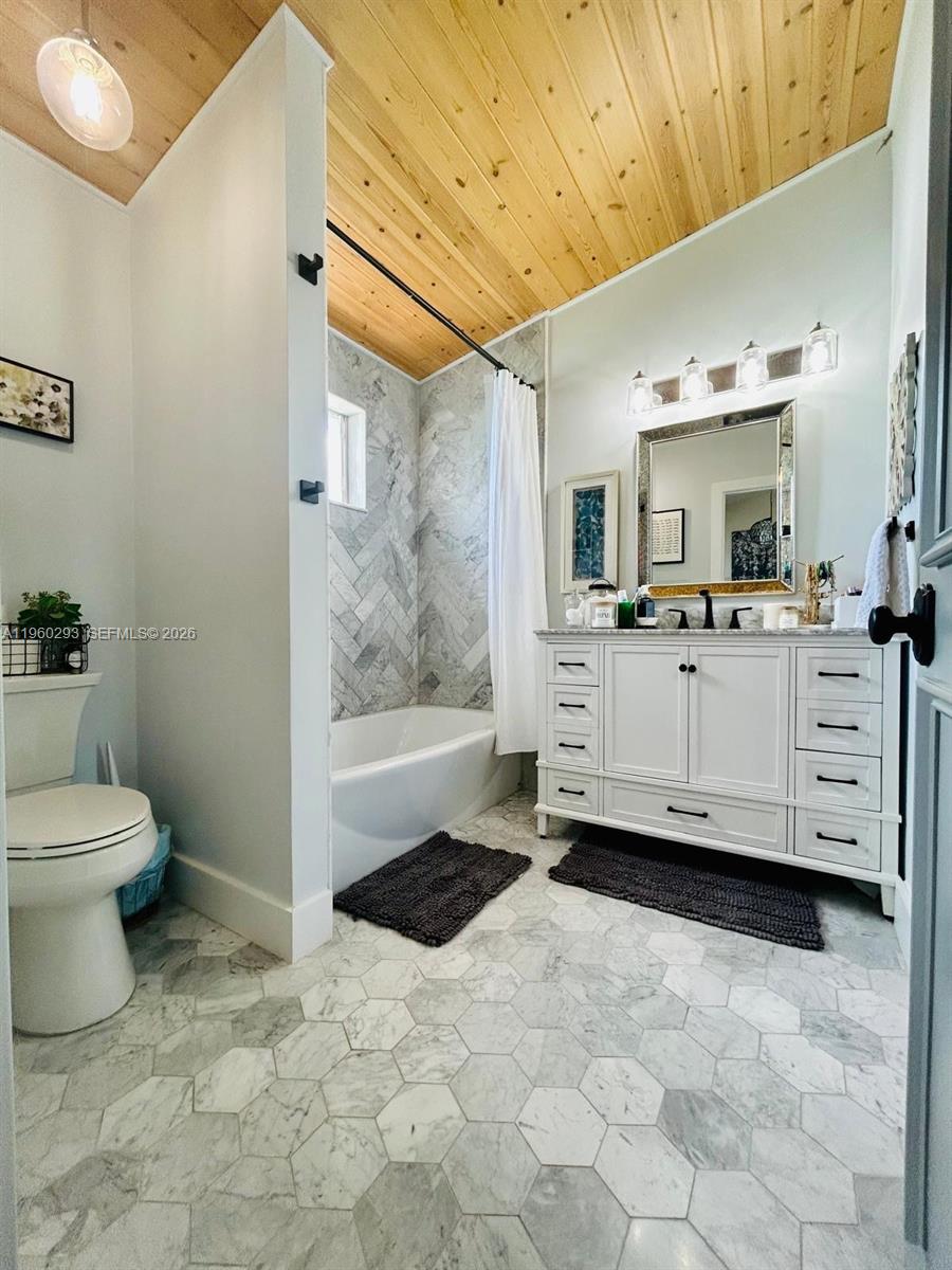 17617 Southwest 140th Court Miami, FL 33177 - Photo 20 of 22