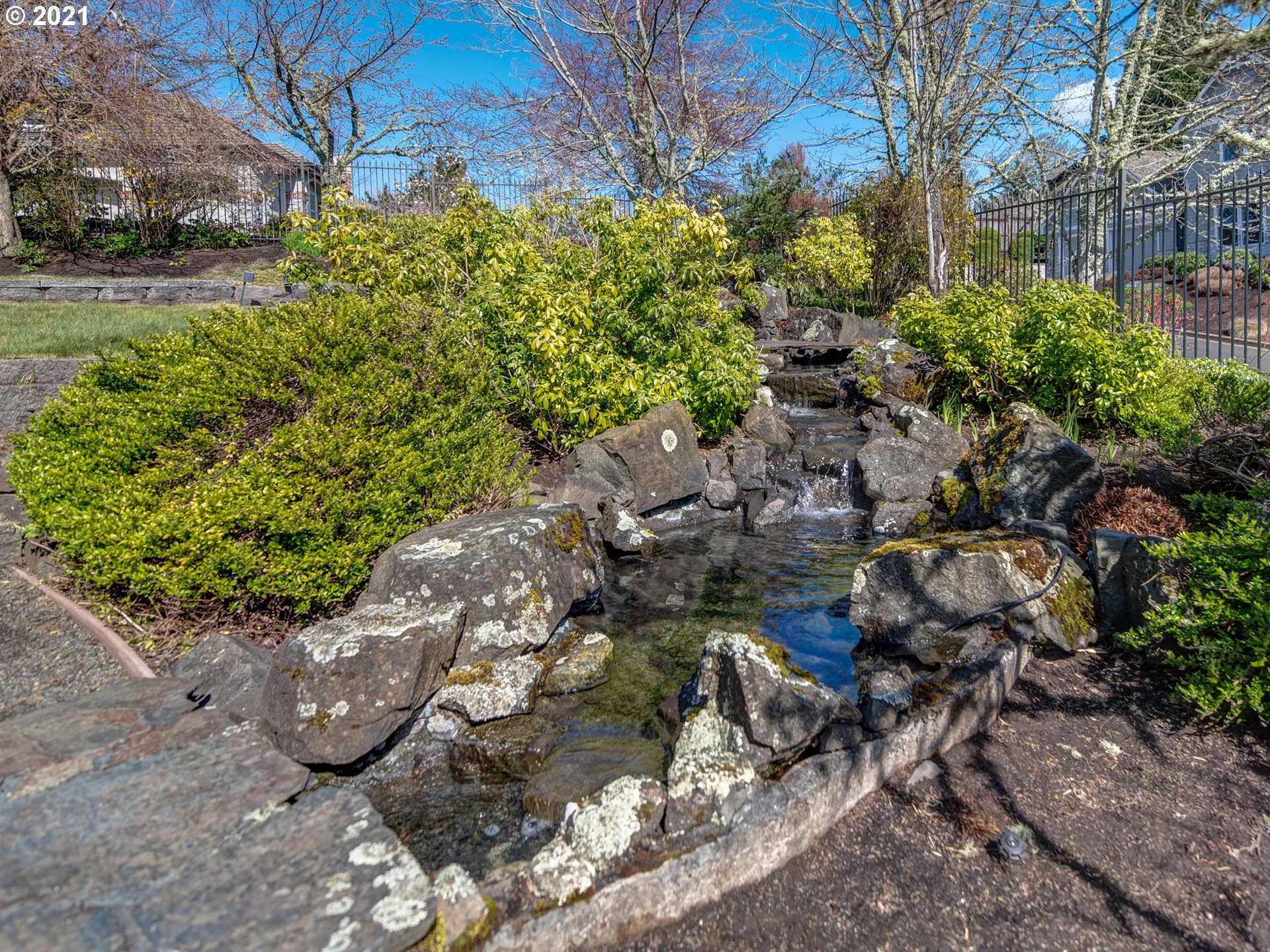 2679 Ridgemont Drive Eugene, OR 97405 - Photo 21 of 25 Gallery Image 21
