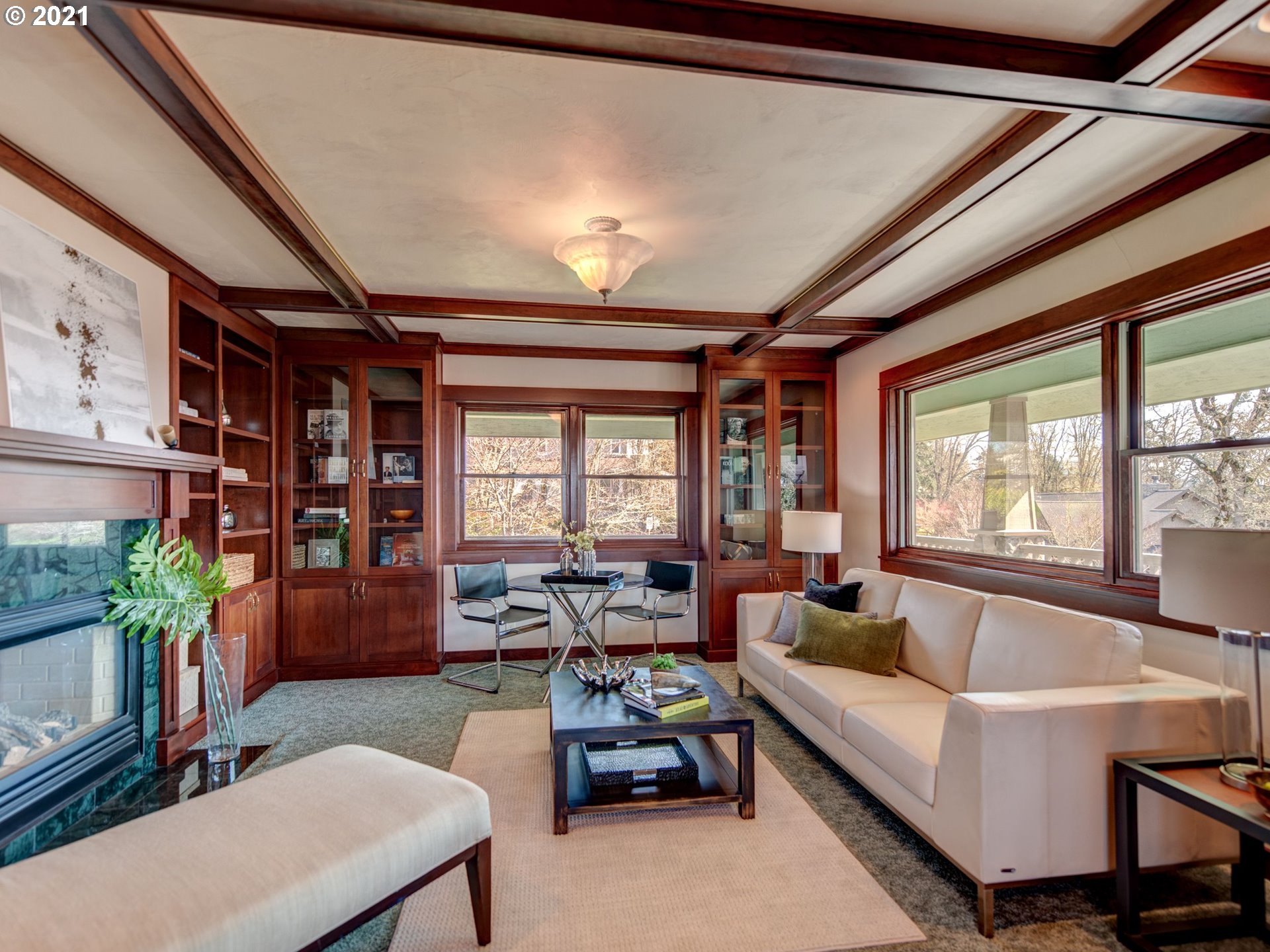 2679 Ridgemont Drive Eugene, OR 97405 - Photo 10 of 25 Gallery Image 10