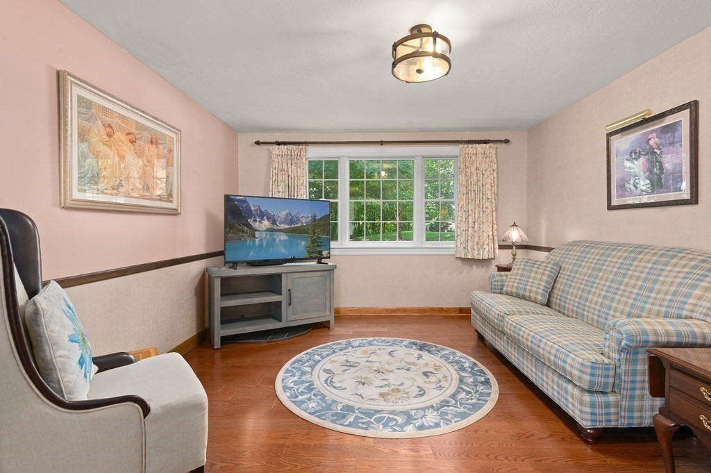 50 Louise Road Braintree, MA 02184 - Photo 18 of 33 Gallery Image 18