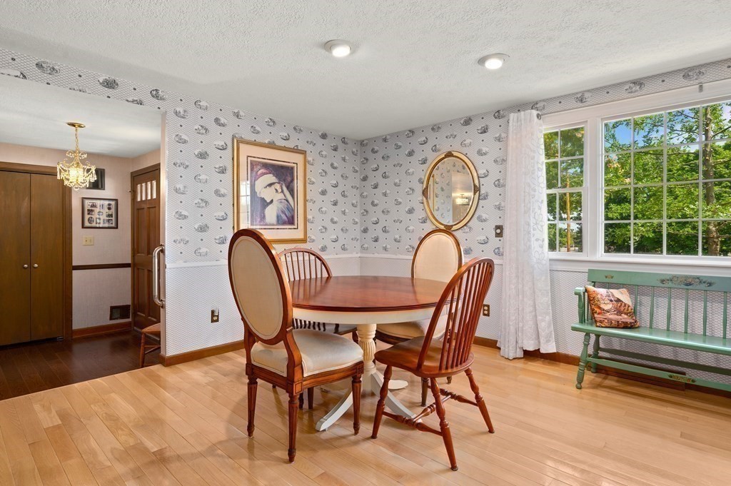 50 Louise Road Braintree, MA 02184 - Photo 10 of 33 Gallery Image 10