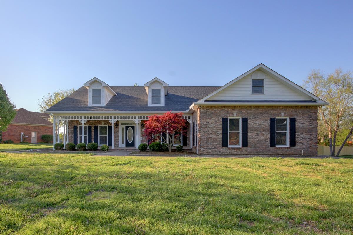 3440 East Rhett Butler Road Clarksville, TN 37042 - Photo 1 of 29 Gallery Image 1