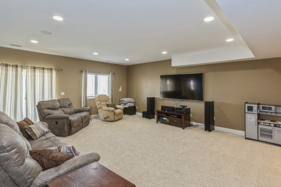 1055 Blue Grass Drive Riverside, IA 52327 - Photo 25 of 35 Gallery Image 25