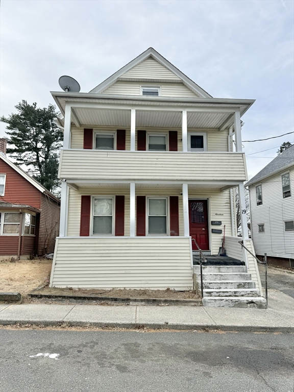 19 Reed Avenue Chicopee, MA 01020 - Photo 2 of 32 Gallery Image 2