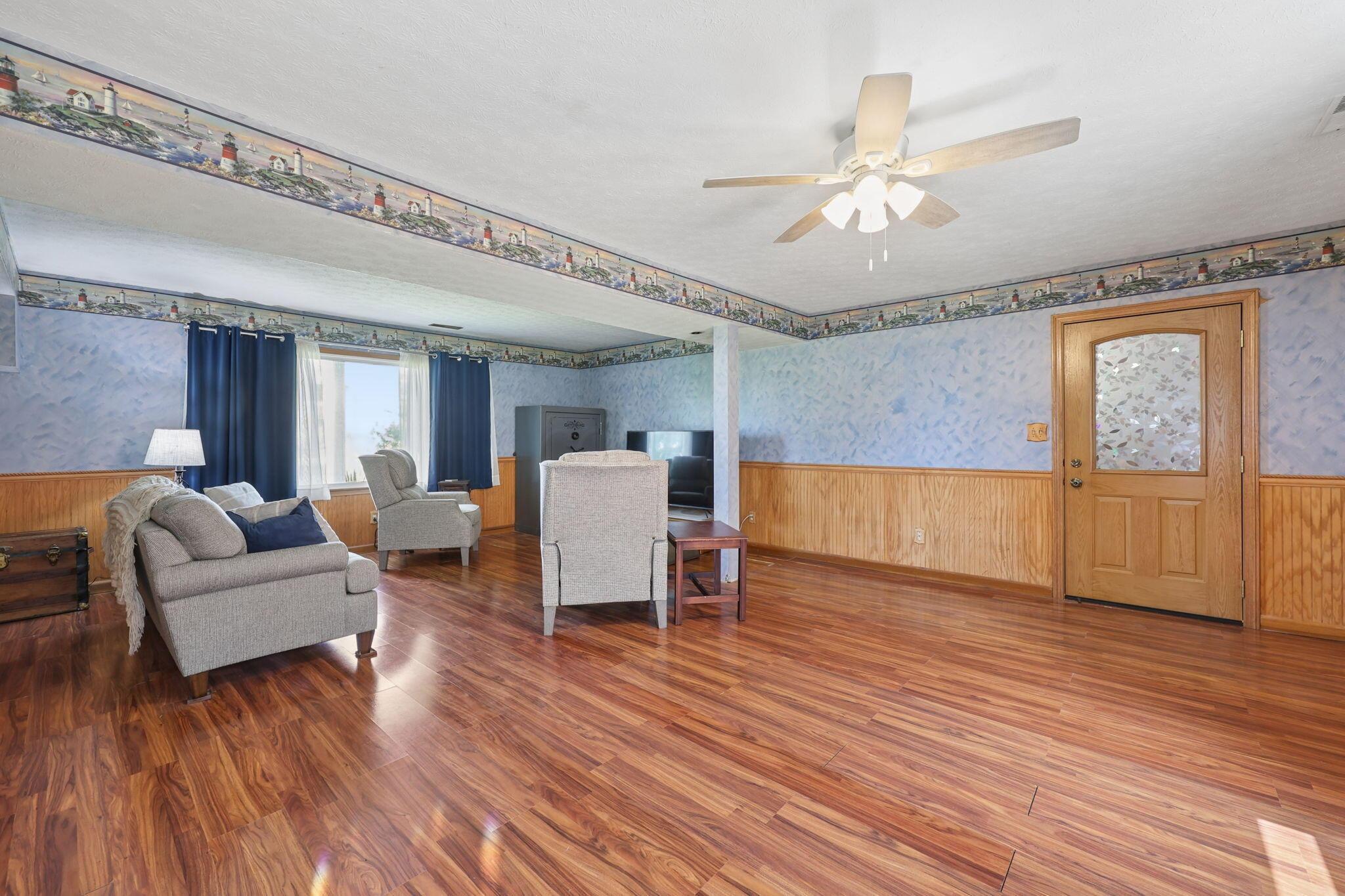 7675 Lake Drive Road Heath, OH 43056 - Photo 13 of 41