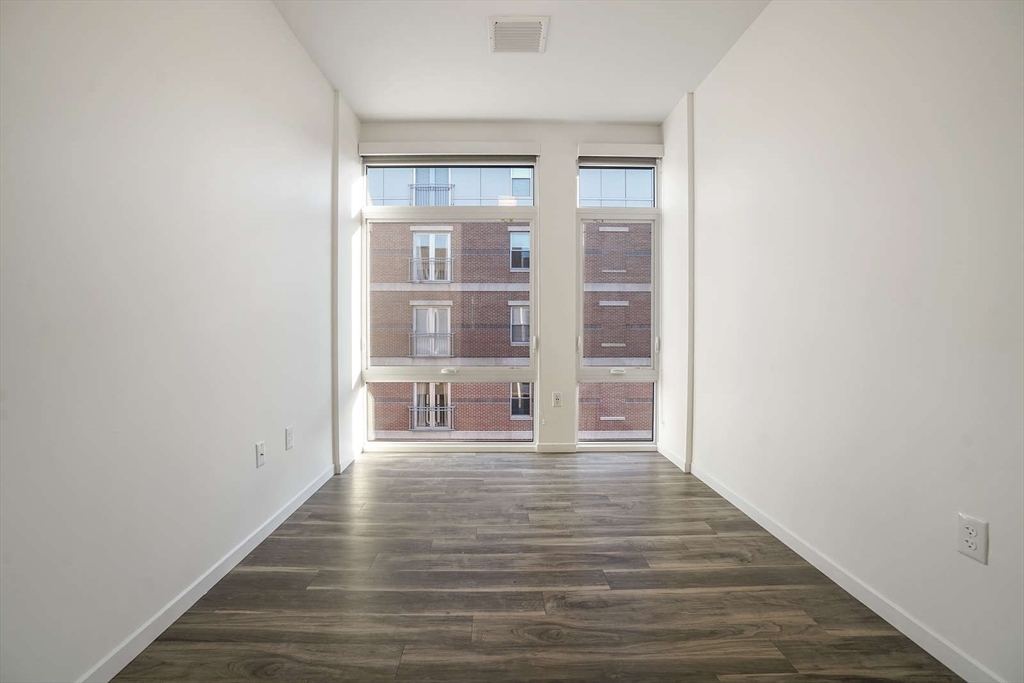 839 Beacon Street, Unit 406 Boston, MA 02215 - Photo 17 of 29