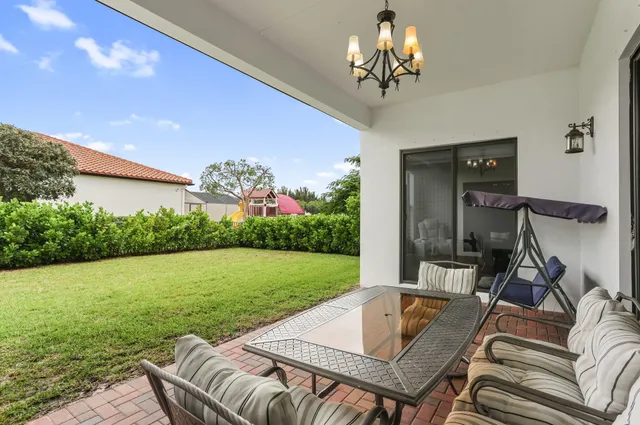 $1,075,000 | 6231 Vireo Court, Lake Worth, FL 33463