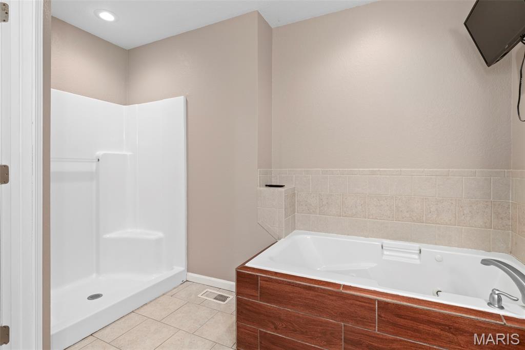 230 Sweet Valley Circle Crocker, MO 65452 - Photo 12 of 35