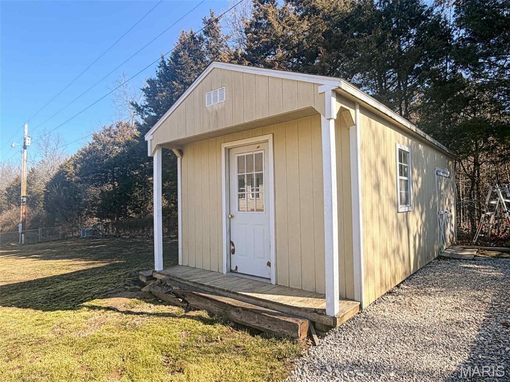 230 Sweet Valley Circle Crocker, MO 65452 - Photo 33 of 38