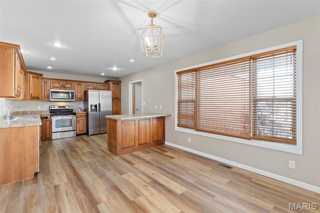 230 Sweet Valley Circle Crocker, MO 65452 - Photo 4 of 35