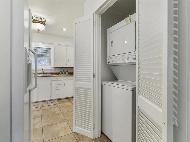 $1,995 | 7022 Kingsbury Drive, Dallas, TX 75231