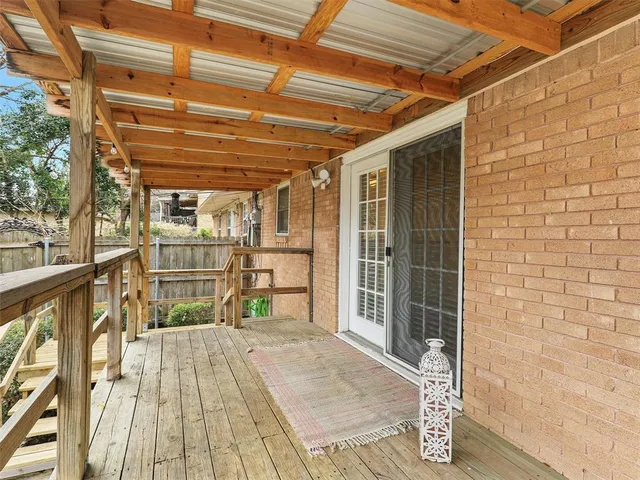 $1,995 | 7022 Kingsbury Drive, Dallas, TX 75231