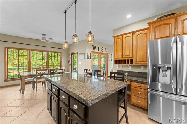 $574,900 | 334 Spring Lake Road, Millstadt, IL 62260