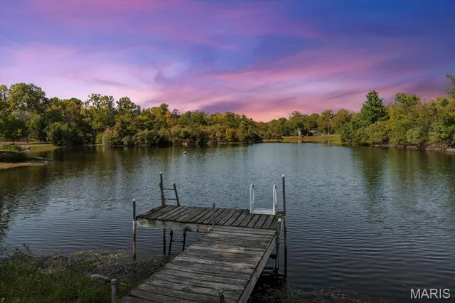 $574,900 | 334 Spring Lake Road, Millstadt, IL 62260