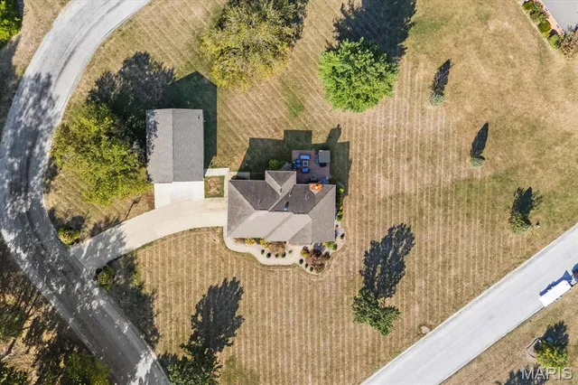 $574,900 | 334 Spring Lake Road, Millstadt, IL 62260