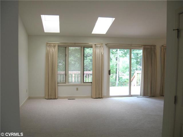 4602 Five Springs Road Midlothian, VA 23112 - Photo 5 of 10 Gallery Image 5