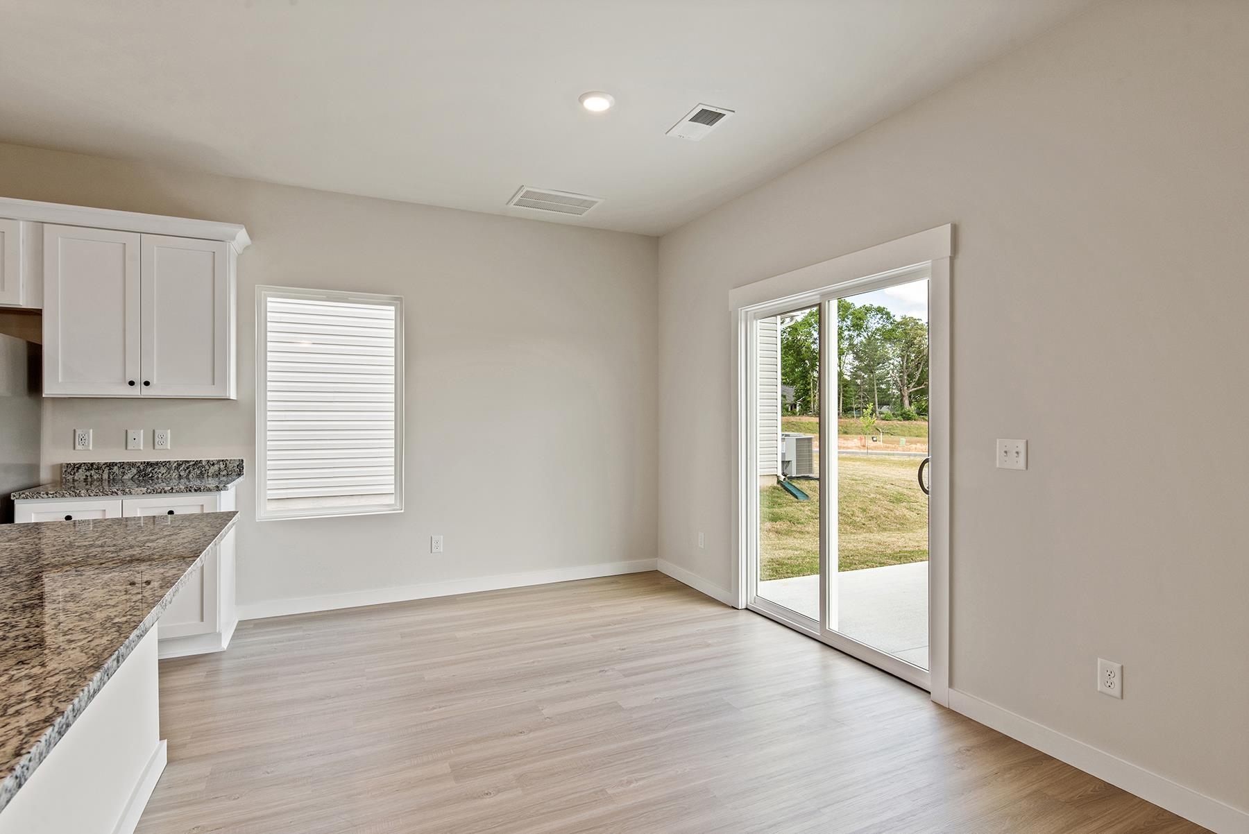 1424 Wild Indigo Way Moore, SC 29369 - Photo 8 of 9