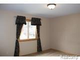 2676 Eastern Avenue Rochester, MI 48307 - Photo 15 of 19 LG MASTER BEDROOM WITH BATH