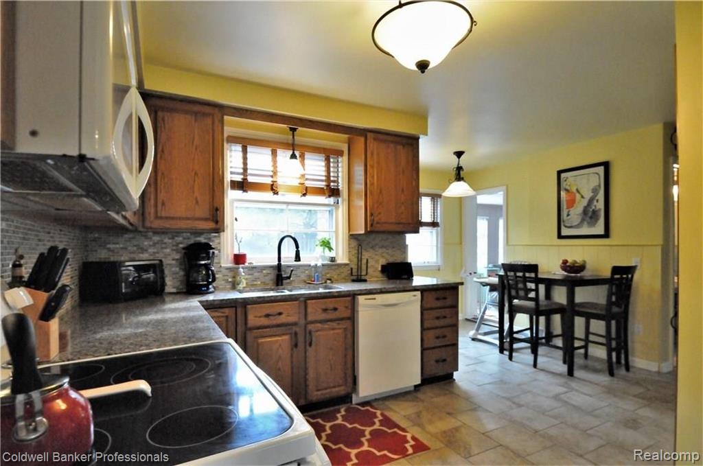 1167 Audubon Road Grosse Pointe, MI 48230 - Photo 14 of 39