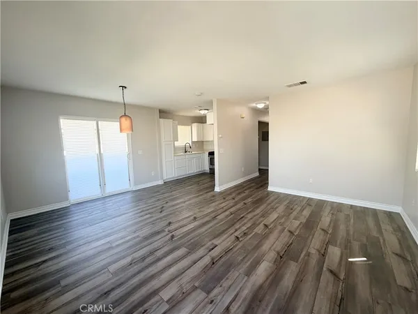 $2,150 | 215 North Spruce Avenue, Rialto, CA 92376