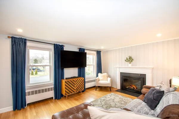 $4,250 | 75 Tower Avenue, Weymouth, MA 02190