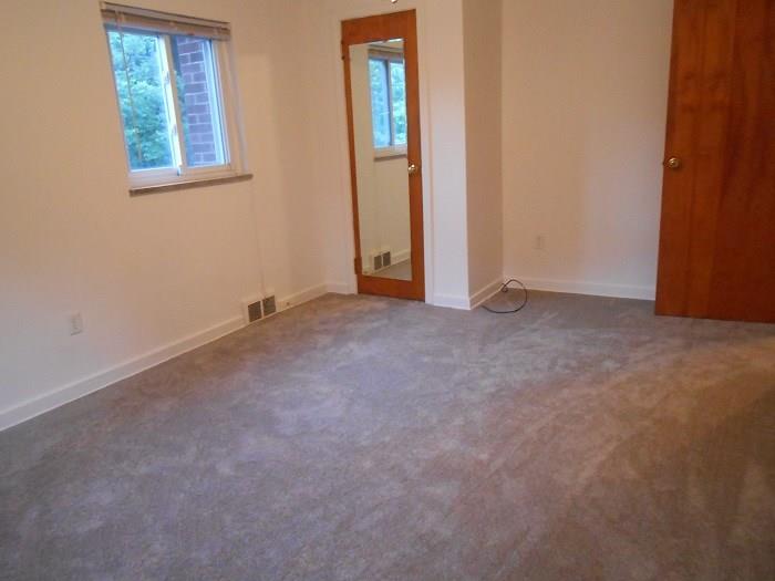 10 Ridge Road Braddock Hills, PA 15221 - Photo 12 of 18 Another view of the Master Bedroom with it's new carpeting.