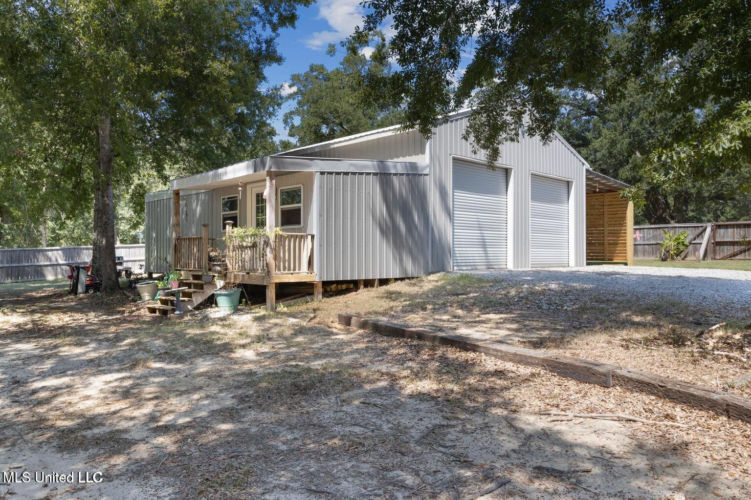 14171 Jim Byrd Road Biloxi, MS 39532 - Photo 33 of 47 20230816010241416302000000-o