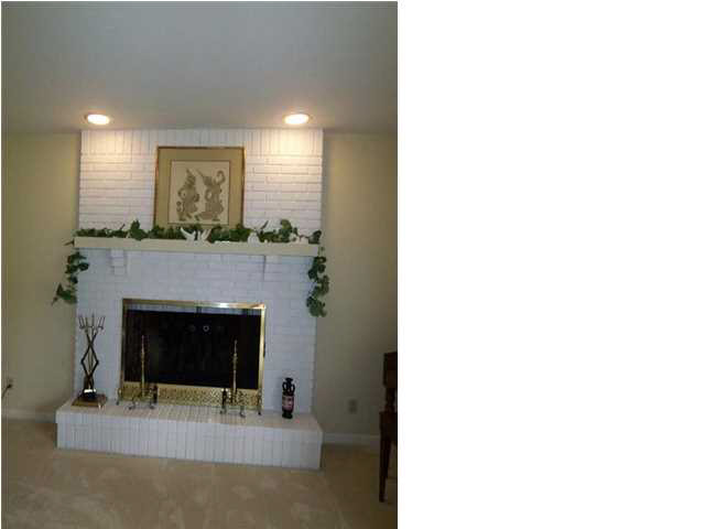 5166 Sleepy Hollow Road Newburgh, IN 47630 - Photo 4 of 30 Gallery Image 4