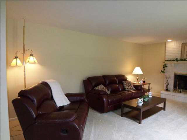 5166 Sleepy Hollow Road Newburgh, IN 47630 - Photo 6 of 30 Gallery Image 6