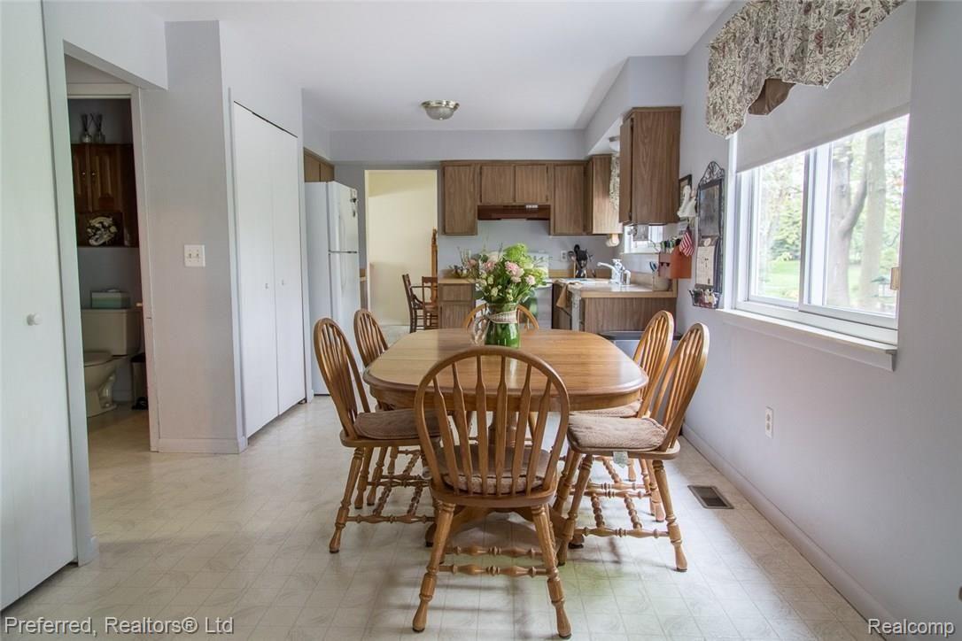 22421 Mill Road Novi, MI 48375 - Photo 13 of 46 22421MillRd-38.jpg